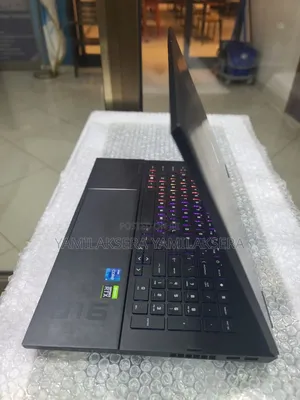 New Laptop HP Omen 16 16GB Intel Core i7 SSD 512GB