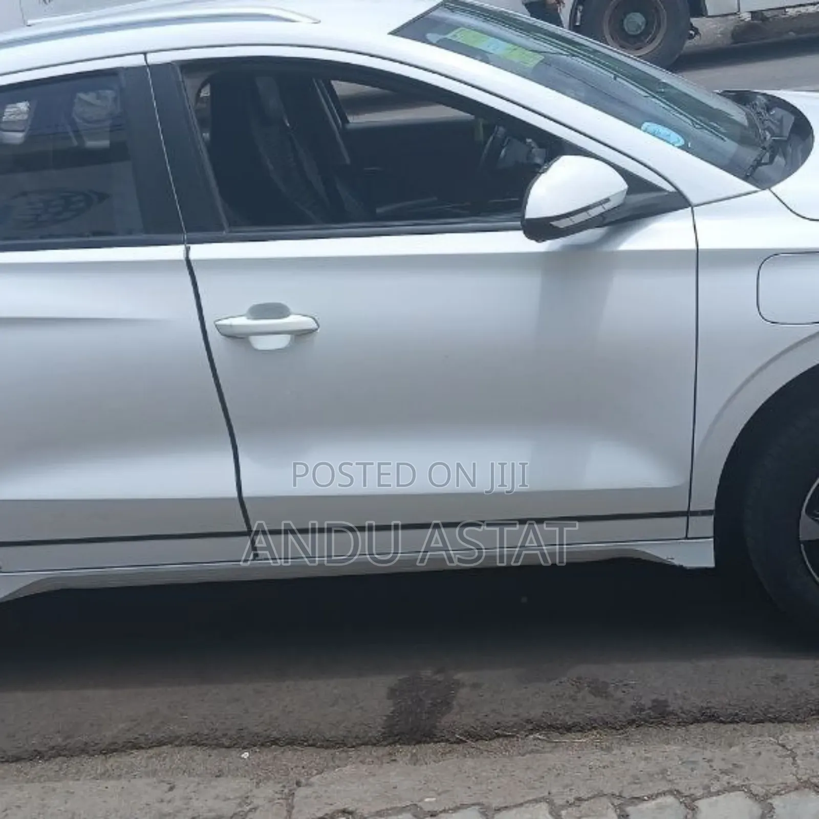 BYD E2 43 kWh 94 hp FWD 2024 White