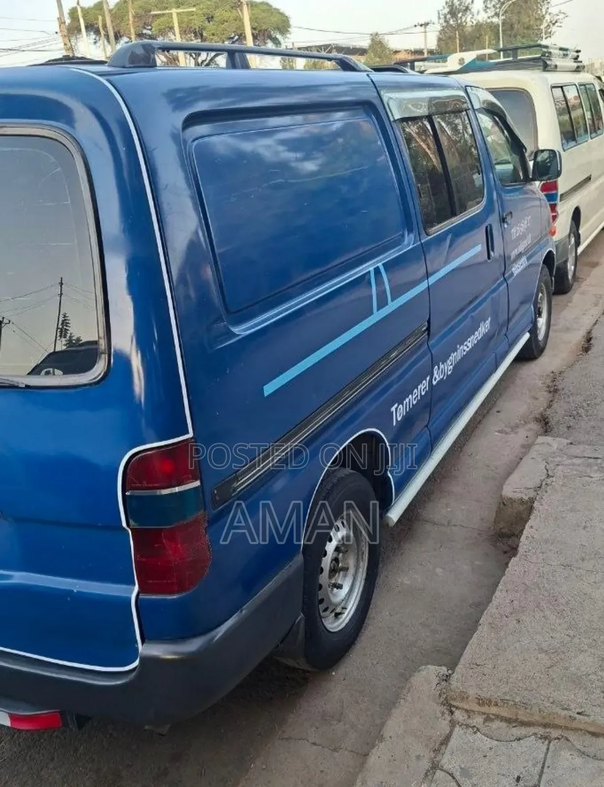 Toyota HiAce 2001 Blue