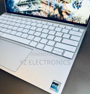 New Laptop Dell XPS 13 8GB Intel Core i5 SSD 256GB
