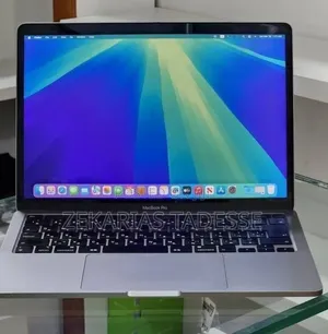 New Laptop Apple MacBook Pro 2020 16GB Intel Core i5 SSD 512GB