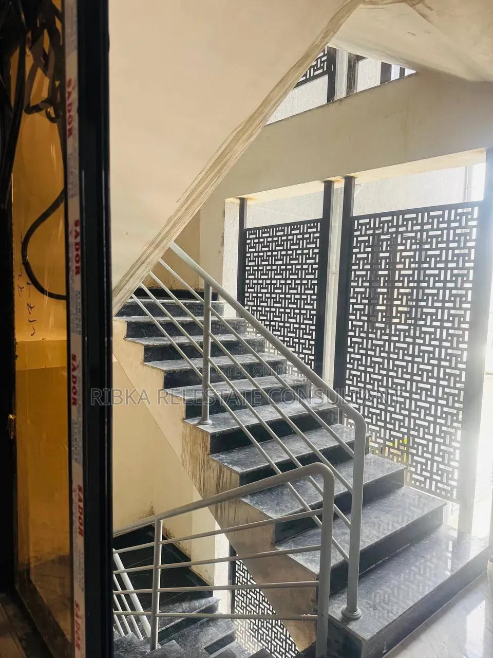Furnished 2bdrm Apartment in Hya, Bole for sale