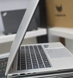 New Laptop HP EliteBook 840 G9 16GB Intel Core i7 SSD 1T