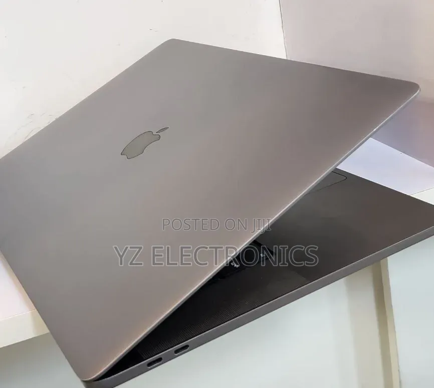 New Laptop Apple MacBook Pro 2019 64GB Intel Core i9 SSD 700GB