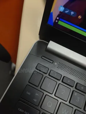Laptop HP Stream Notebook 8GB Intel Core i7 HDD+SSD 1T
