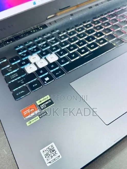 New Laptop Asus G71G 16GB AMD Ryzen 9 SSD 1T