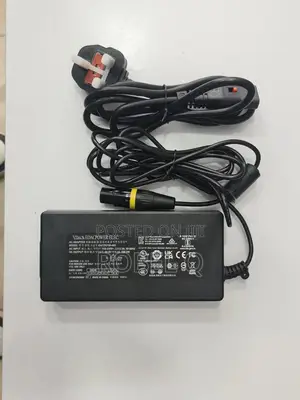 Power Adapter for Amaran