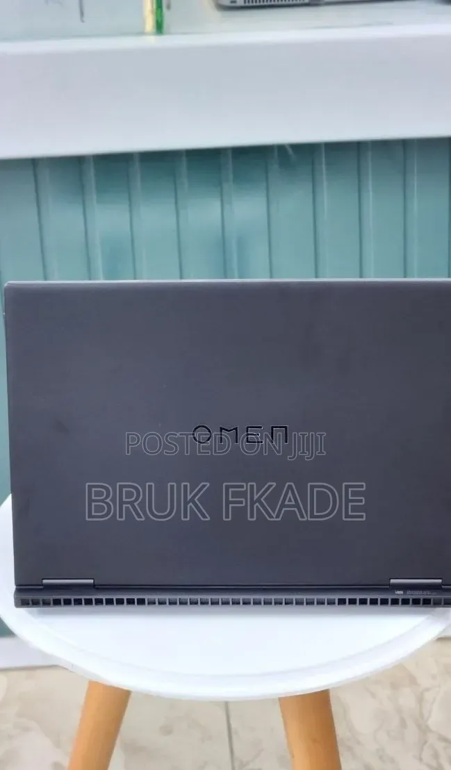 New Laptop HP Omen 16 16GB Intel Core i7 SSD 1T