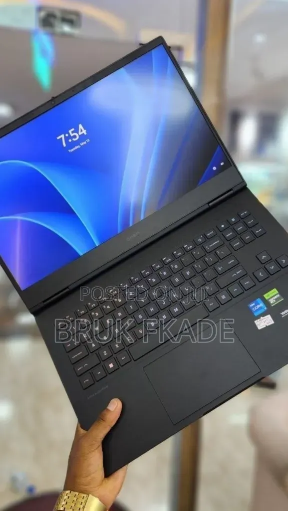 New Laptop HP Omen 16 16GB Intel Core i7 SSD 1T