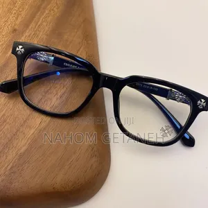Chrome Heart Glass