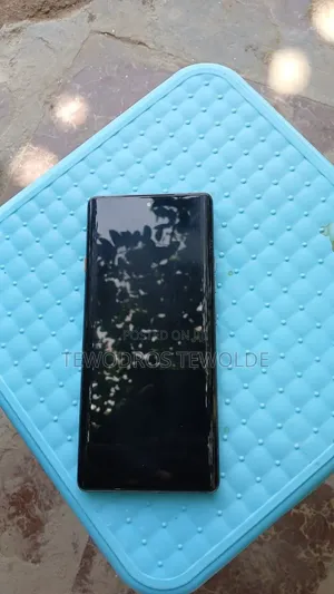 Tecno Camon 40 256 GB Silver