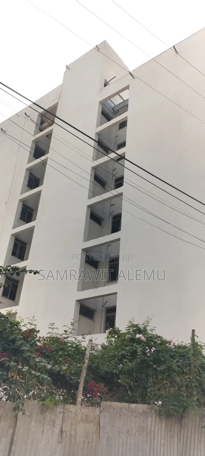 2bdrm Apartment in አዋሬ, Yeka for sale
