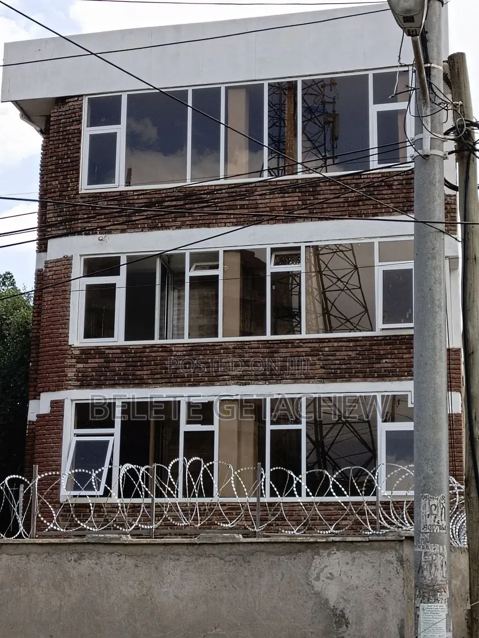7bdrm House in Bole Dembel, G+3 for sale