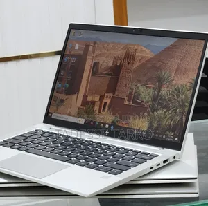 New Laptop HP EliteBook 830 G8 16GB Intel Core i7 SSD 512GB