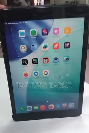 New Apple iPad 10.2 (2021) 64 GB Silver