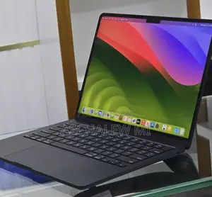 New Laptop Apple MacBook Air 2025 M4 13-inch 16GB Apple M4 SSD 256GB