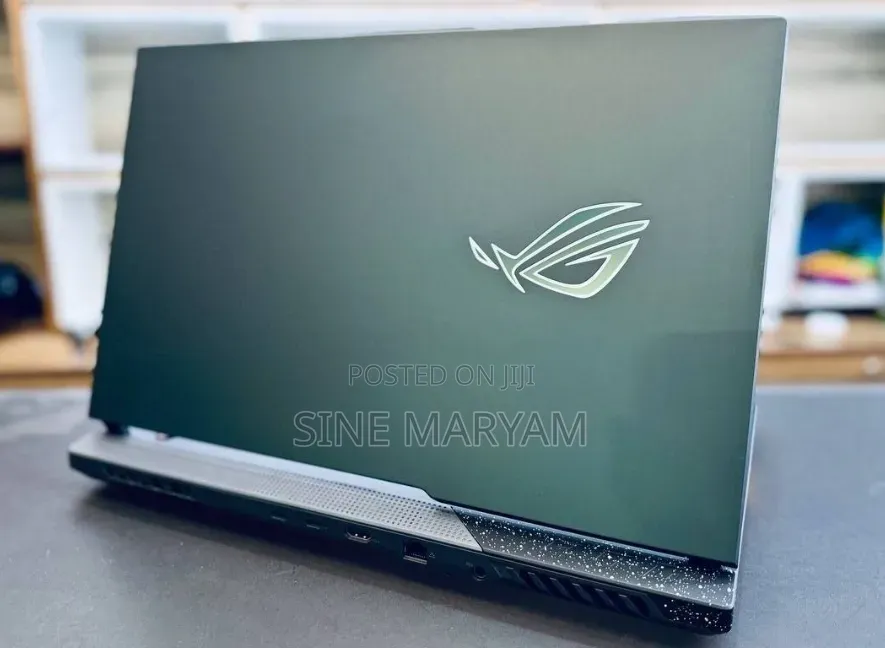 New Laptop Asus ROG Strix G731G 16GB AMD Ryzen 9 SSD 1T