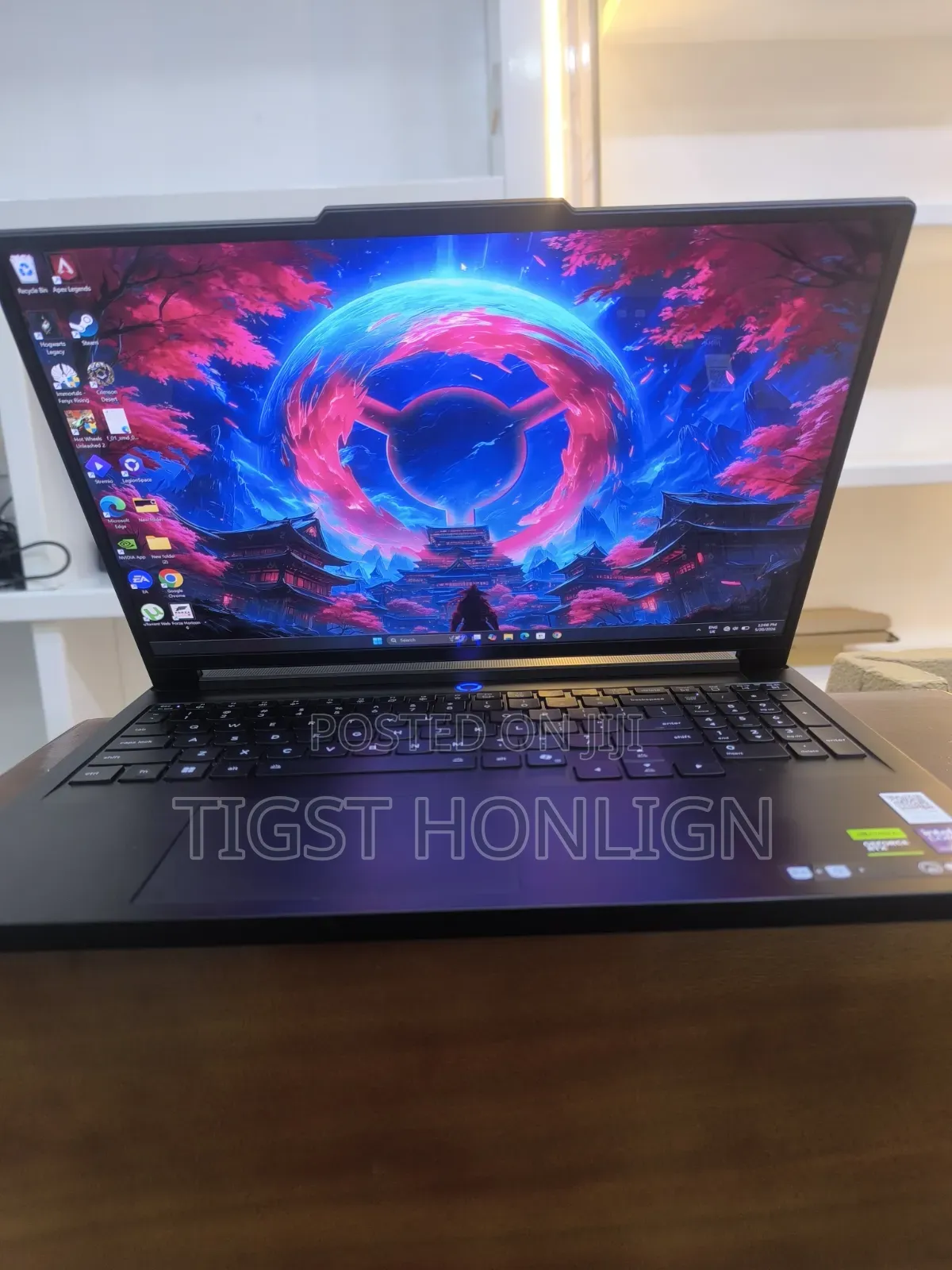 New Laptop Lenovo Legion Pro 7 64GB Intel Core Ultra 9 SSD 2T