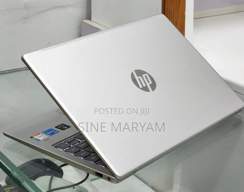 New Laptop HP Envy 15 8GB Intel Core i5 HDD+SSD 1.5T