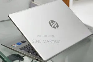 New Laptop HP Pavilion 14 8GB Intel Core i5 SSD 512GB