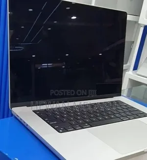 New Laptop Apple MacBook Pro M1 16GB Apple M1 Pro SSD 512GB