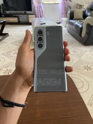 Tecno Camon 40 Pro 5G 256 GB