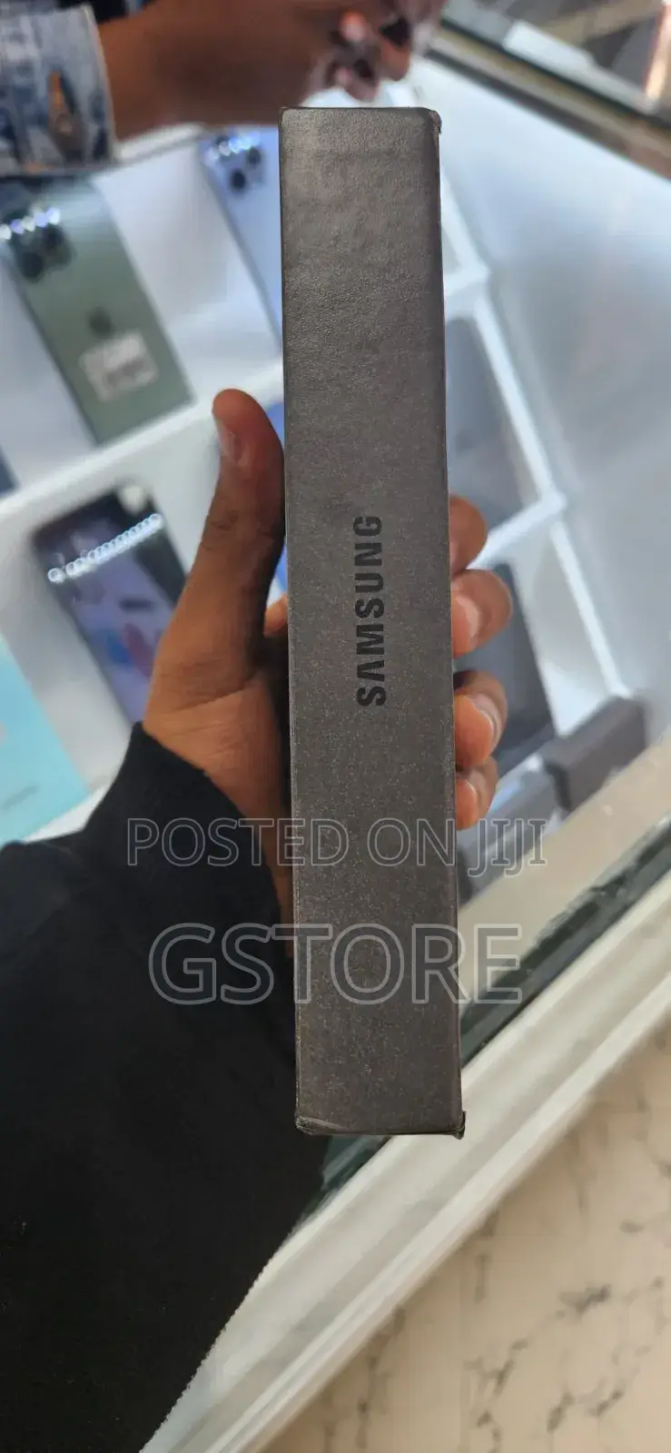 New Samsung Galaxy S26 Ultra 5G 256 GB Black