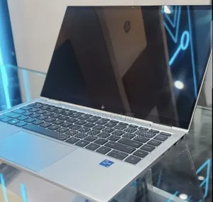 New Laptop HP EliteBook 1040 G8 16GB Intel Core i5 SSD 512GB