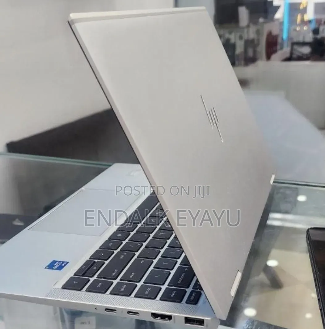 New Laptop HP EliteBook 1040 G8 16GB Intel Core i5 SSD 512GB