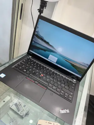 New Laptop Lenovo ThinkPad T490s 16GB Intel Core i7 SSD 512GB