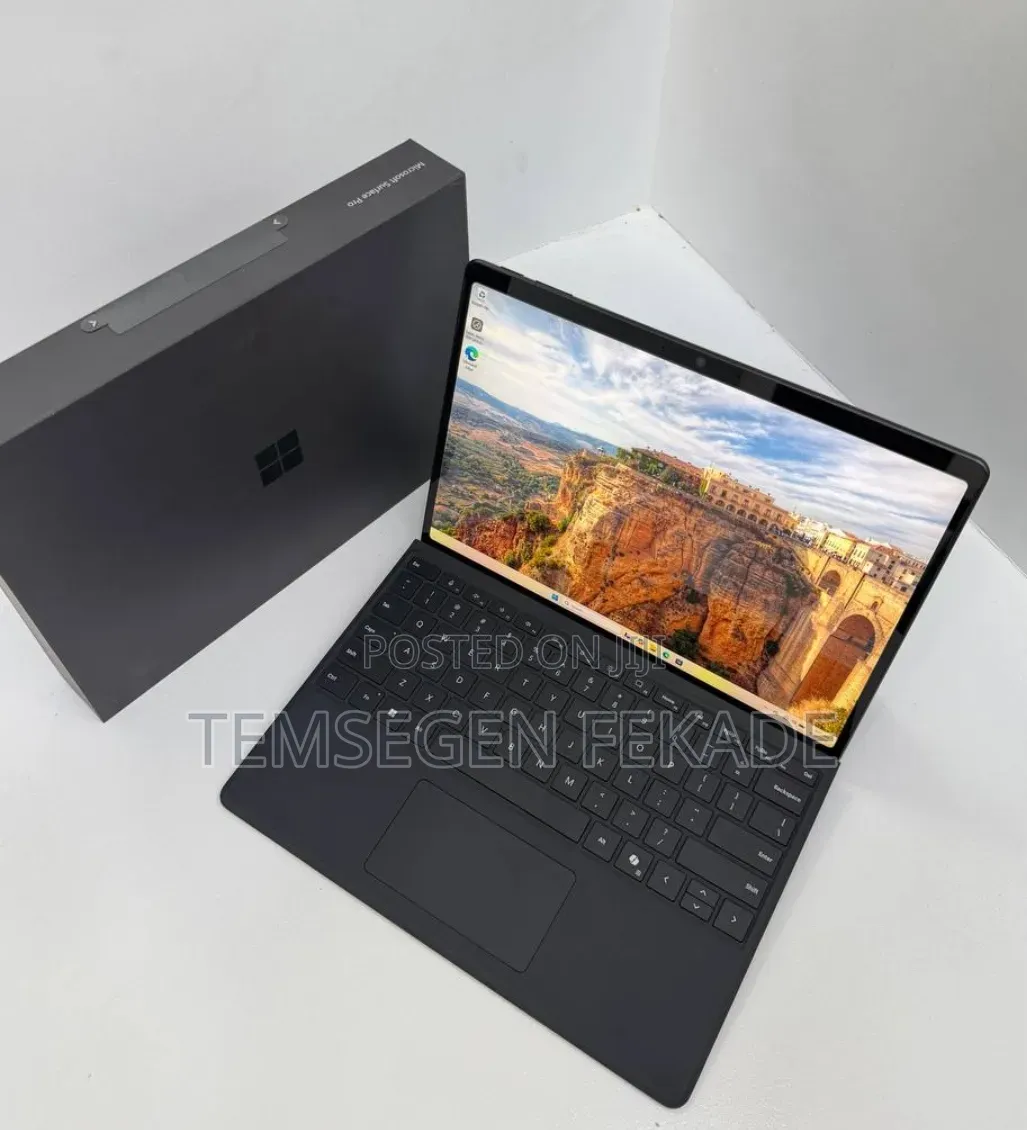 New Microsoft Surface Pro 11th Edition, a Copilot+ PC 16GB SSD 512GB