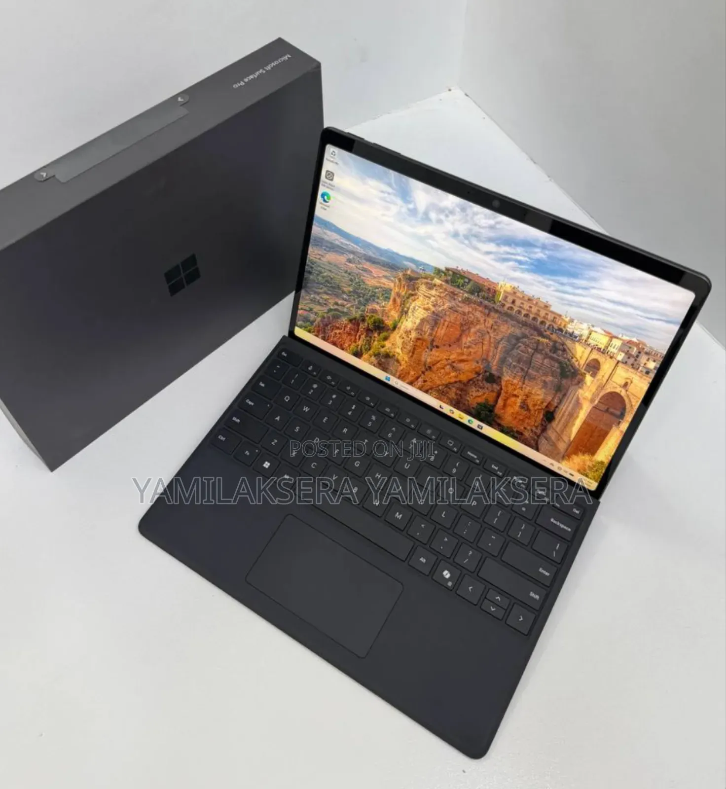 New Microsoft Surface Pro 11th Edition, a Copilot+ PC 16GB SSD 512GB
