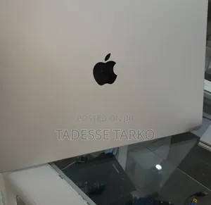 New Laptop Apple MacBook Pro M1 32GB Apple M1 Pro SSD 512GB