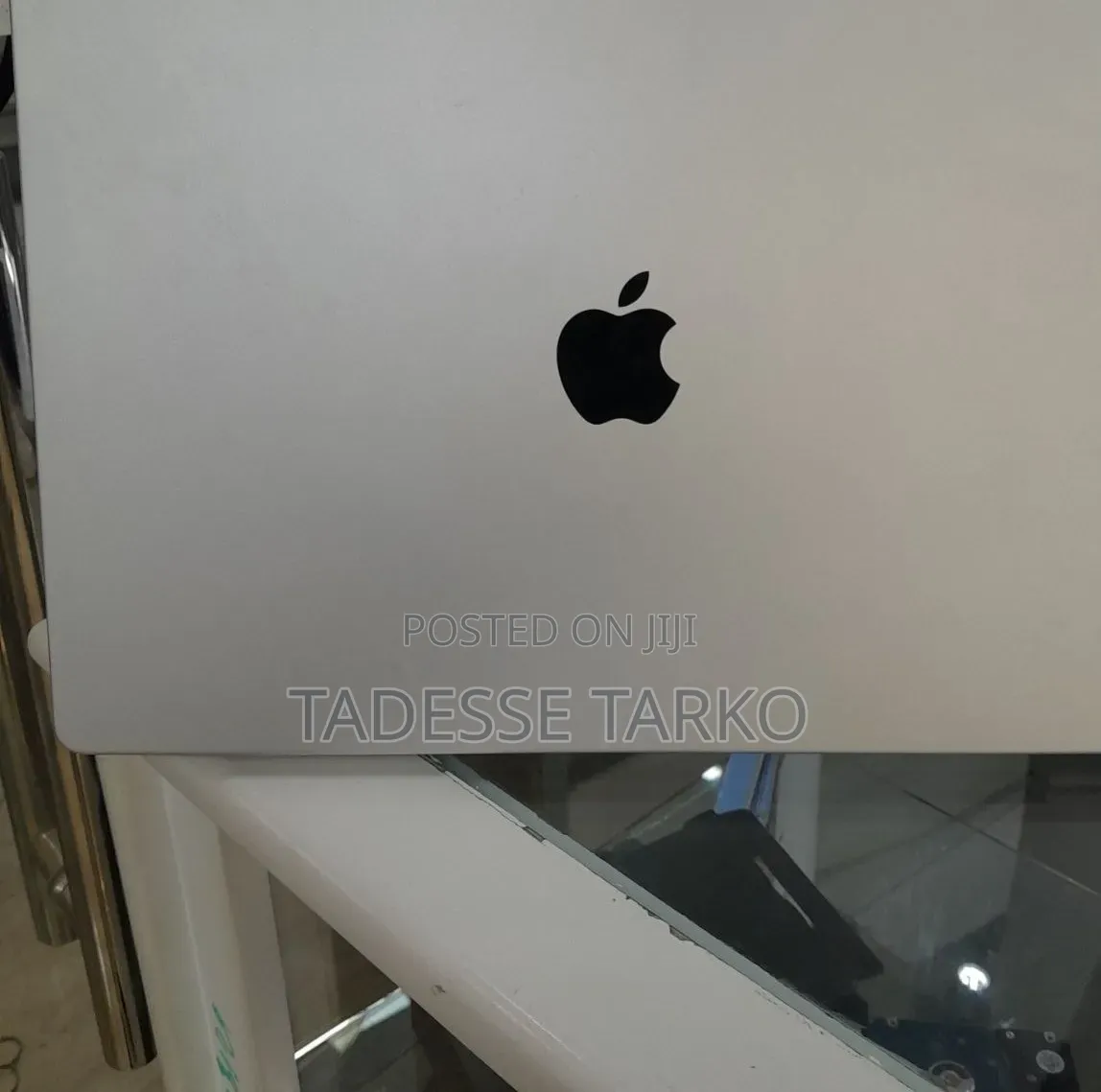 New Laptop Apple MacBook Pro M1 32GB Apple M1 Pro SSD 512GB