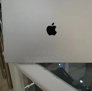 New Laptop Apple MacBook Pro M1 32GB Apple M1 Pro SSD 512GB
