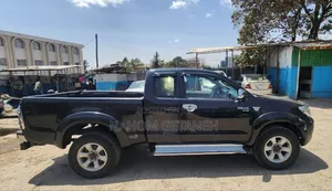 Toyota Hilux 2008 Black