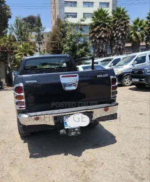 Toyota Hilux 2008 Black