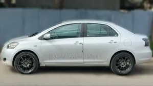 Toyota Yaris 1.3 VVT-i Automatic 2007 Silver