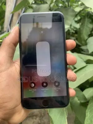 Apple iPhone 8 64 GB Black