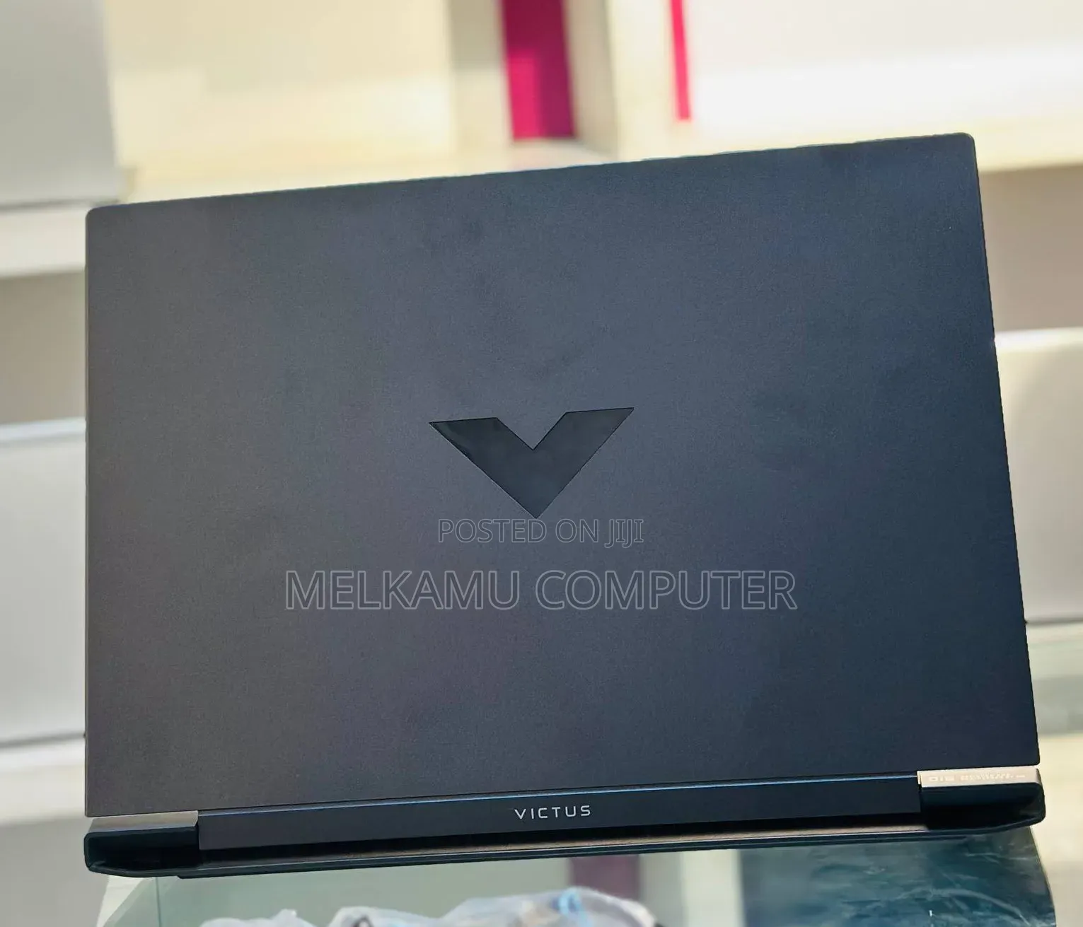 New Laptop HP Victus 15 16GB AMD Ryzen 7 SSD 1T