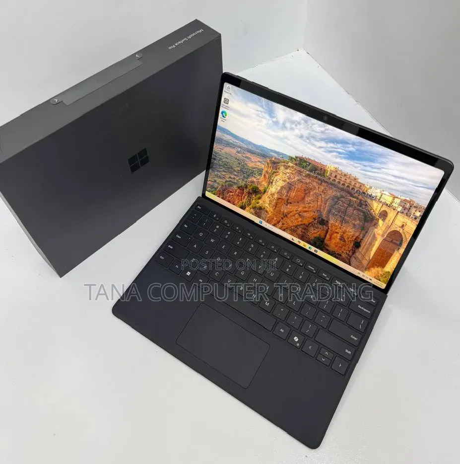 New Microsoft Surface Pro 11th Edition, a Copilot+ PC 16GB SSD 512GB