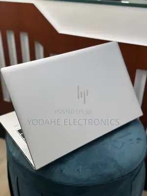 New Laptop HP EliteBook 830 G8 16GB Intel Core i5 SSD 512GB