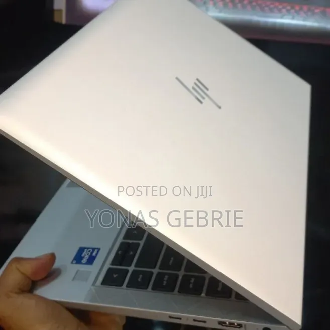 New Laptop HP EliteBook 840 16GB Intel Core i7 SSD 512GB