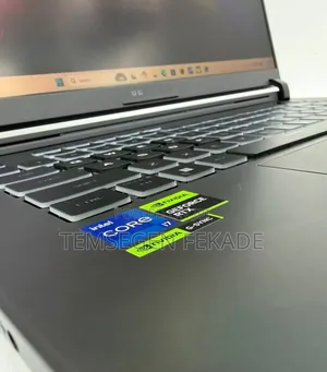New Laptop Asus ROG Strix G16 G614 16GB Intel Core i7 SSD 1T