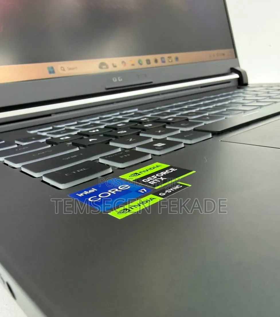 New Laptop Asus ROG Strix G16 G614 16GB Intel Core i7 SSD 1T