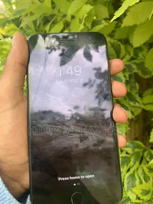 Apple iPhone 7 Plus 128 GB Black