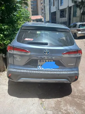 Toyota Corolla Cross Hybrid 2024 Blue
