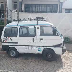 Suzuki DL 1991 White