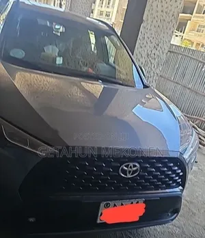 Toyota Corolla Cross Hybrid 2024 Blue