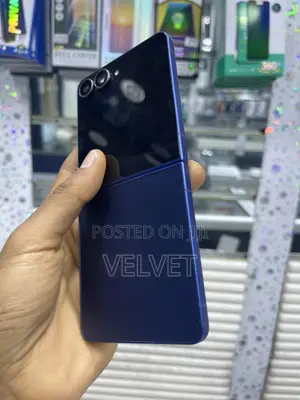 Samsung Galaxy Z Flip7 256 GB Blue